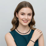 Black neckless At Aezoon 