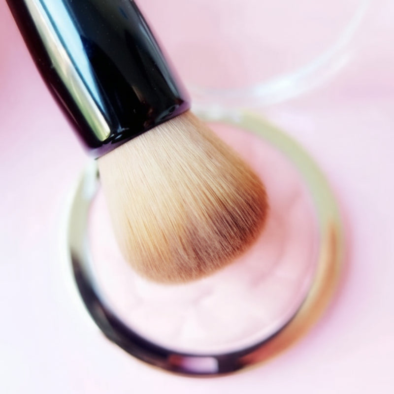 Bobbi Brown - Makeup Brush At Aezoon