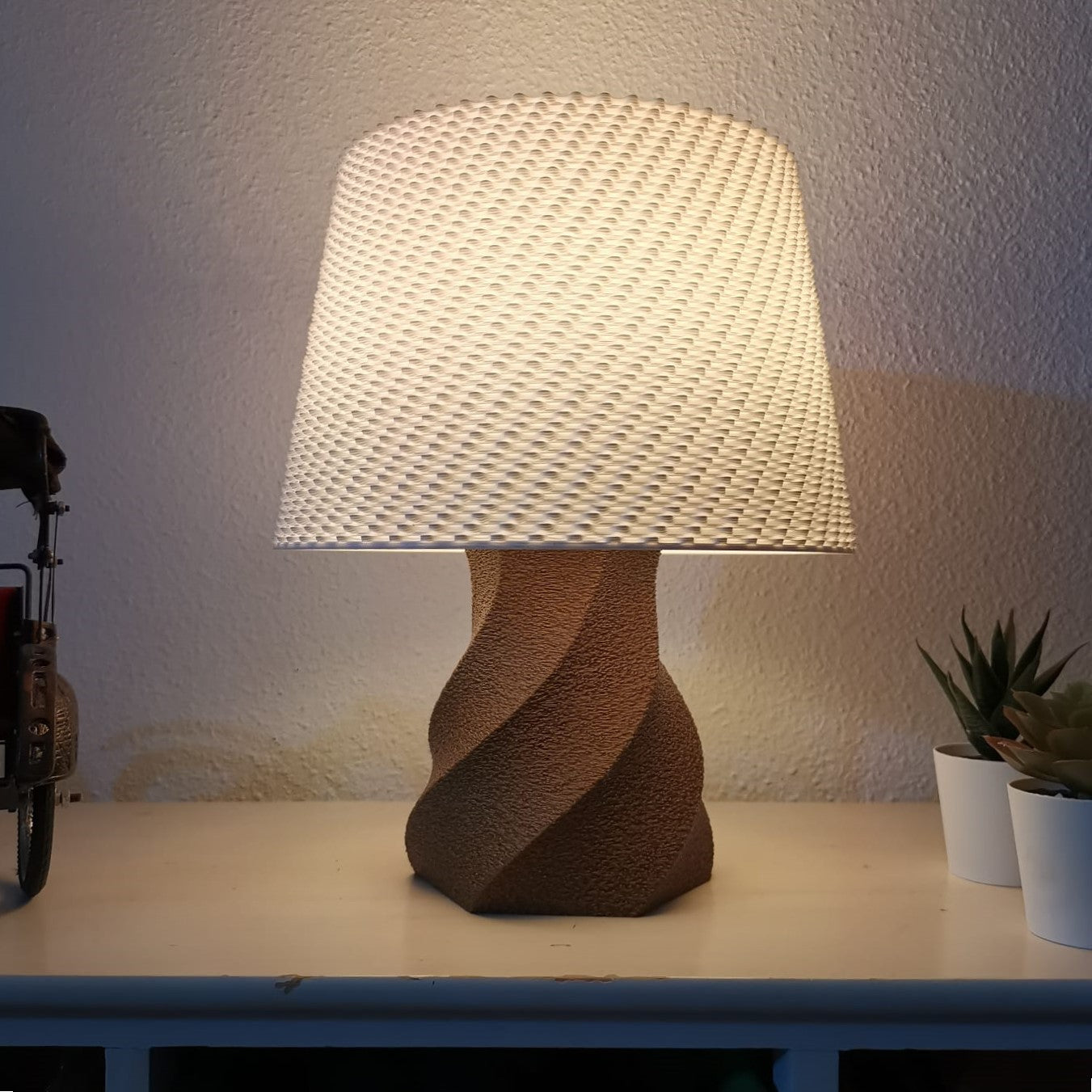 Terra Table Lamp